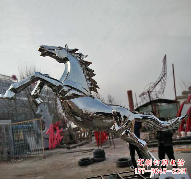 陕西不锈钢奔跑马雕塑驰骋在人间的艺术精灵
