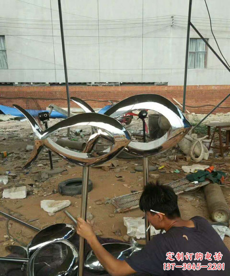 陕西不锈钢动物雕塑