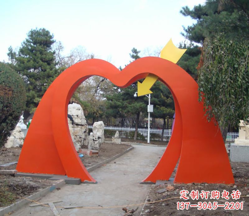 陕西不锈钢拱门雕塑给空间增添灵动之美