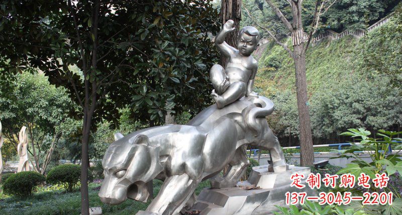 陕西不锈钢老虎雕塑美丽而又可爱