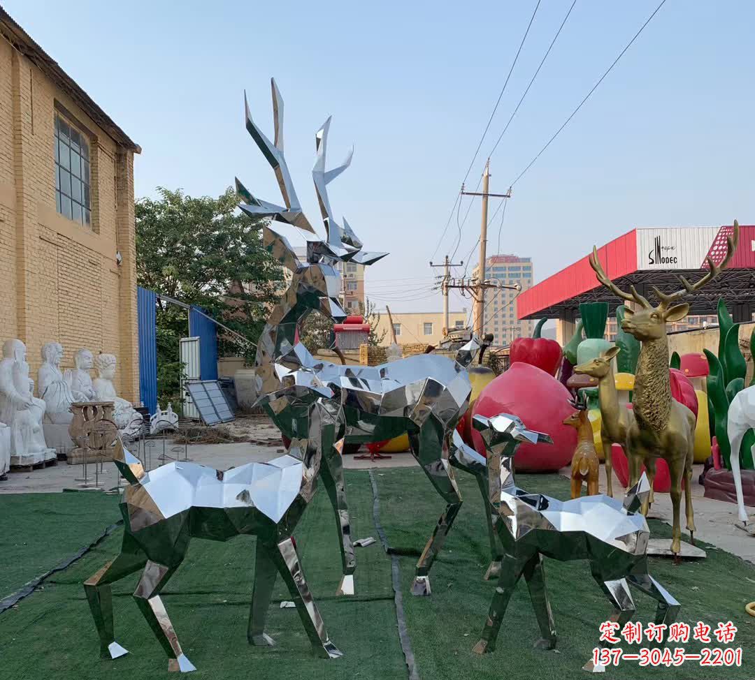 陕西梅花鹿雕塑一种独特的城市装饰