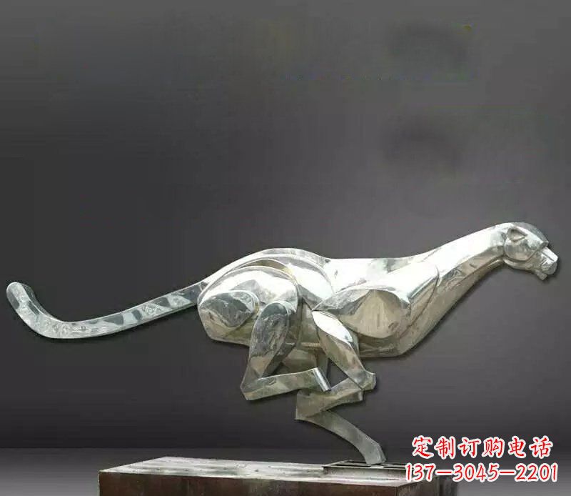 陕西公园不锈钢奔跑的豹子动物雕塑