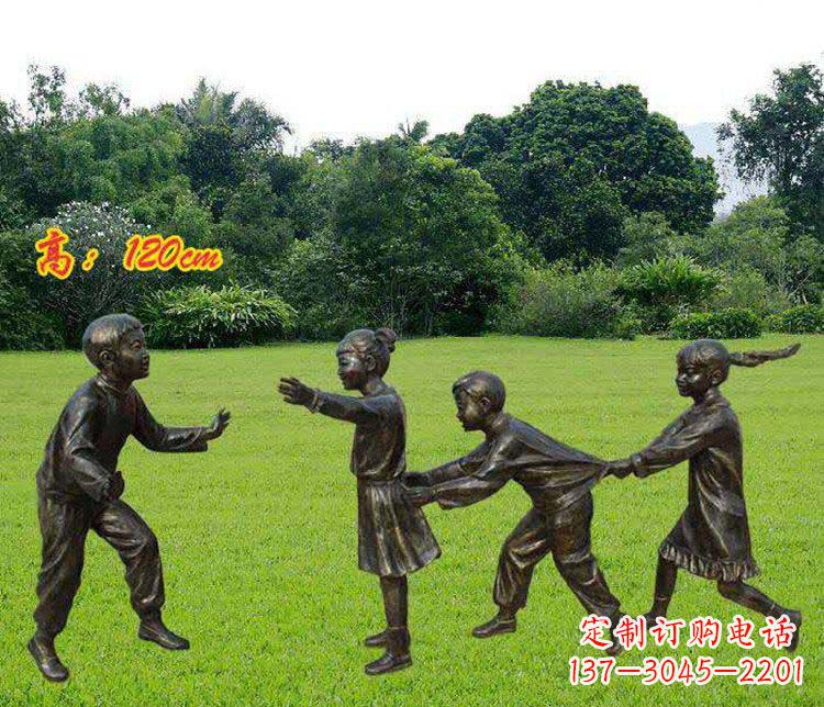 陕西公园玩老鹰捉小鸡的儿童小品铜雕 (2)