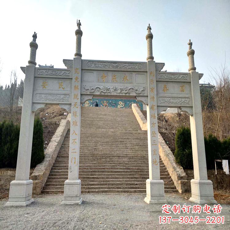 陕西寺庙入口无楼牌坊