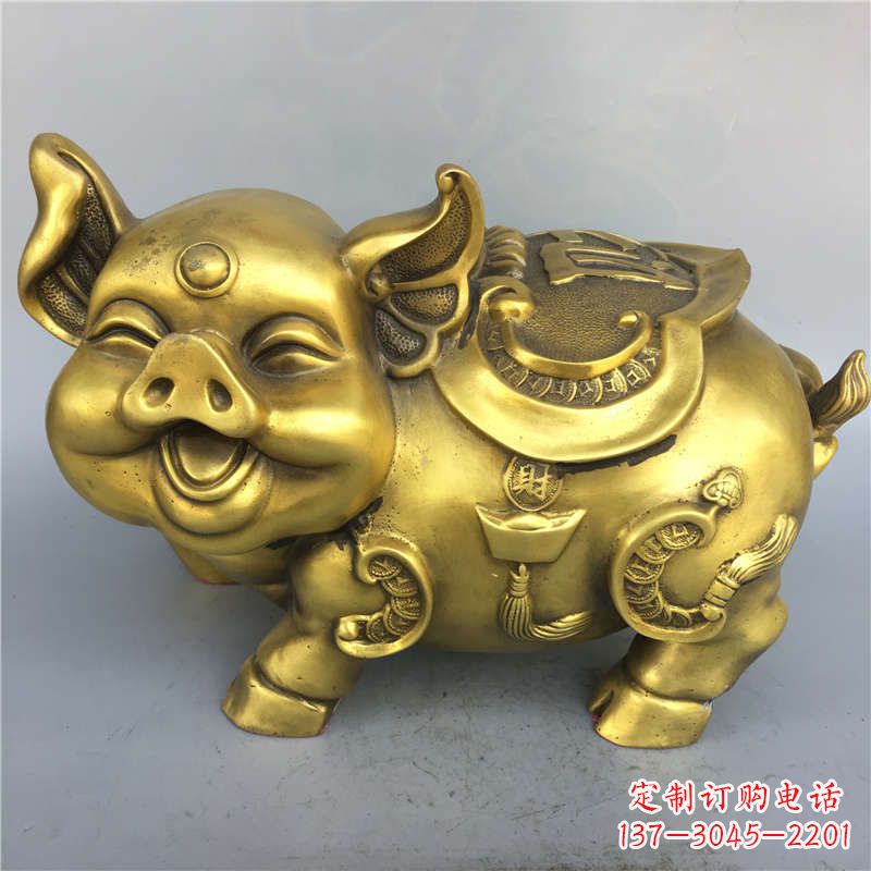 陕西招财卡通猪铜雕-企业商场美陈动物生肖风水雕塑摆件